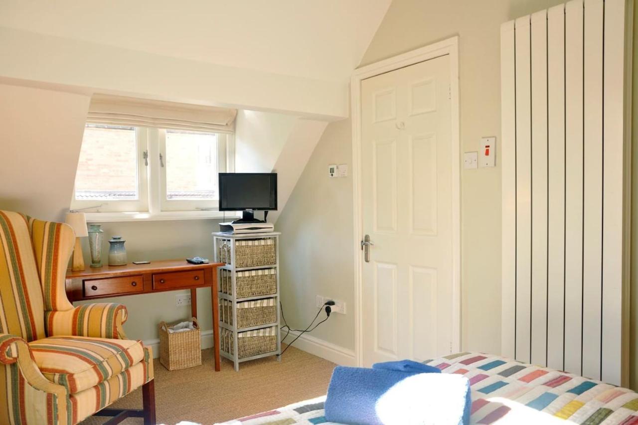 Immaculate Quiet Coach House In Garden Birmingham Villa Exterior foto